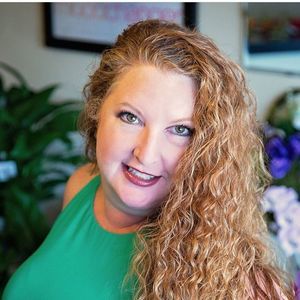 Meet your Posher, Shananne